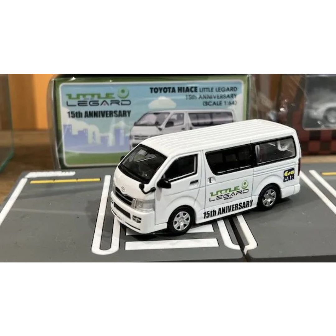 EraCar 1/64 LITTLE LEGARD 15th ANNIVERSARY TOYOTA HIACE ハイエース