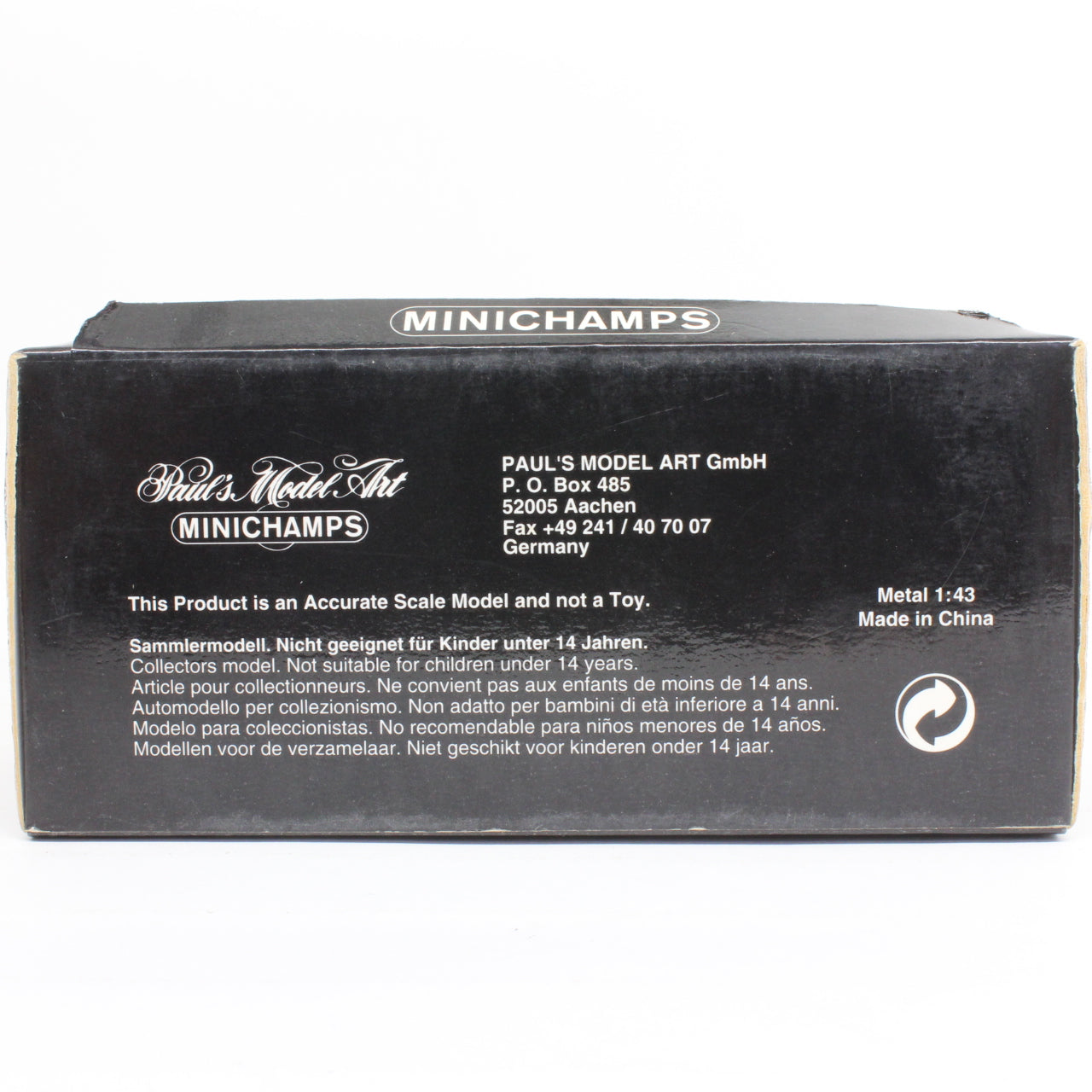 MINICHAMPS 1/43 Audi A8 Isis Red