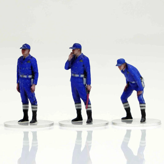 箱庭技研 figreal 1/64 交通機動隊員002 3体セット