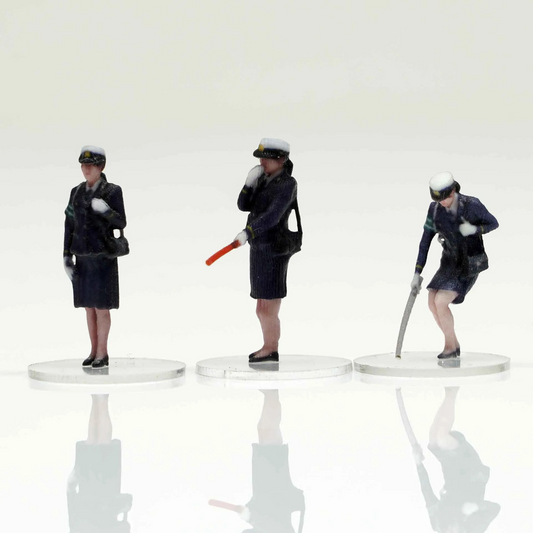 箱庭技研 figreal 1/64 旧警察官002 3体セット