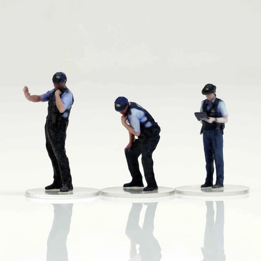 箱庭技研 figreal 1/64警察官004(13) 3体セット