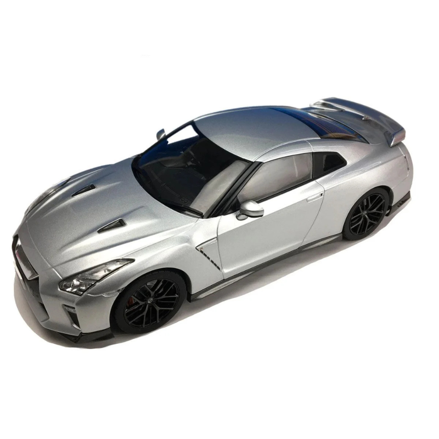 First18 1/18 Nissan GT-R 2017 Ultimate Metal Silver