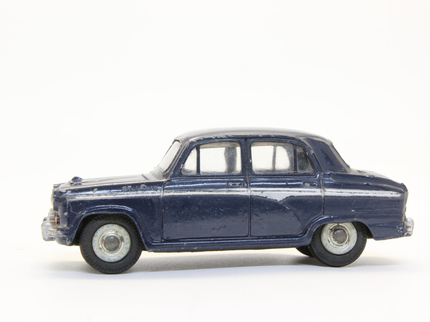 モデル ペット 日産  パブリカ 1/42 日本製 / MODEL PET NISSAN  PUBLICA 1/42 MADE IN JAPAN (コピー)