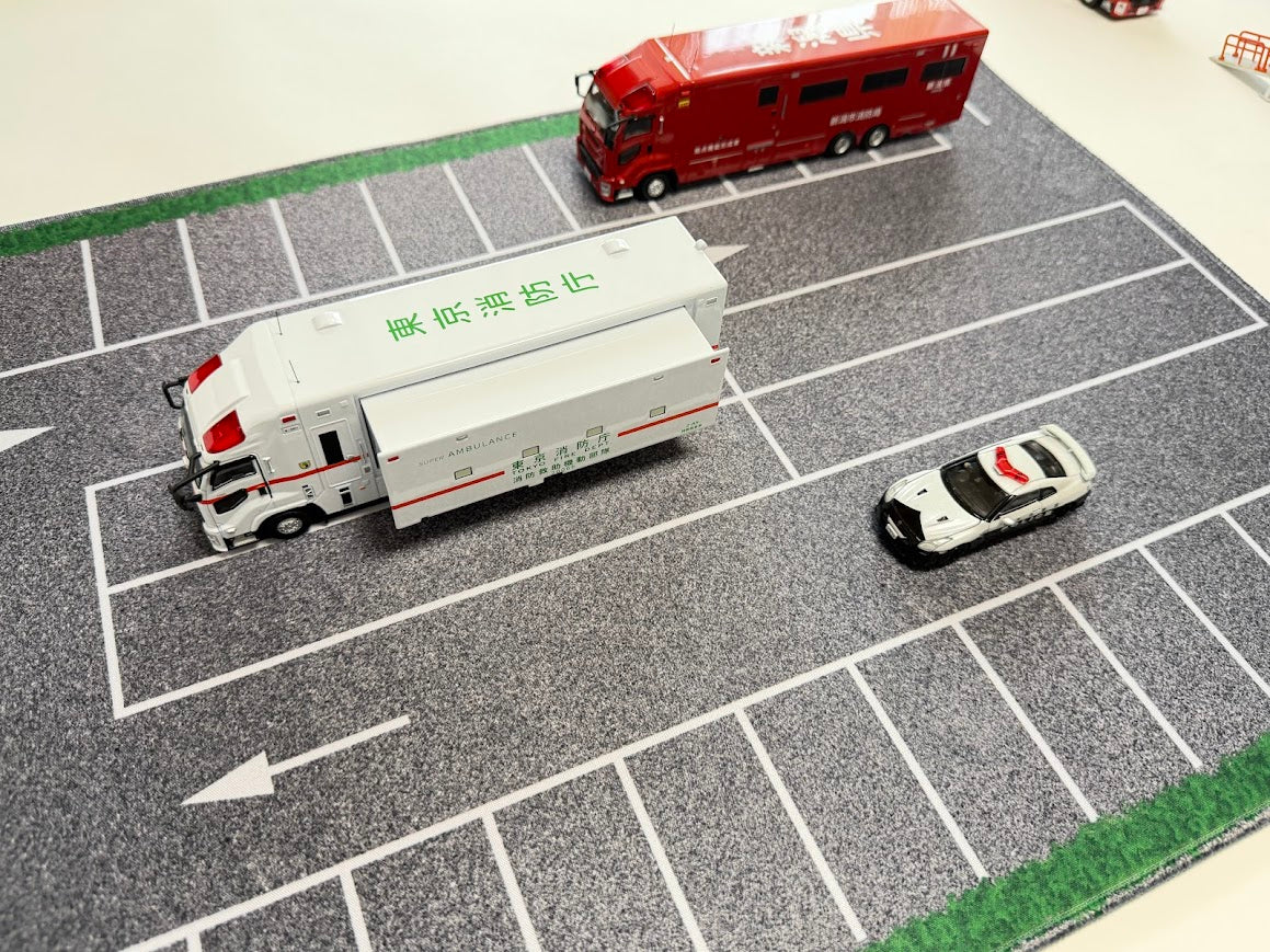 ASPEDAアスピーダ　ミニカージオラママット　駐車場パーキング　1/64サイズ