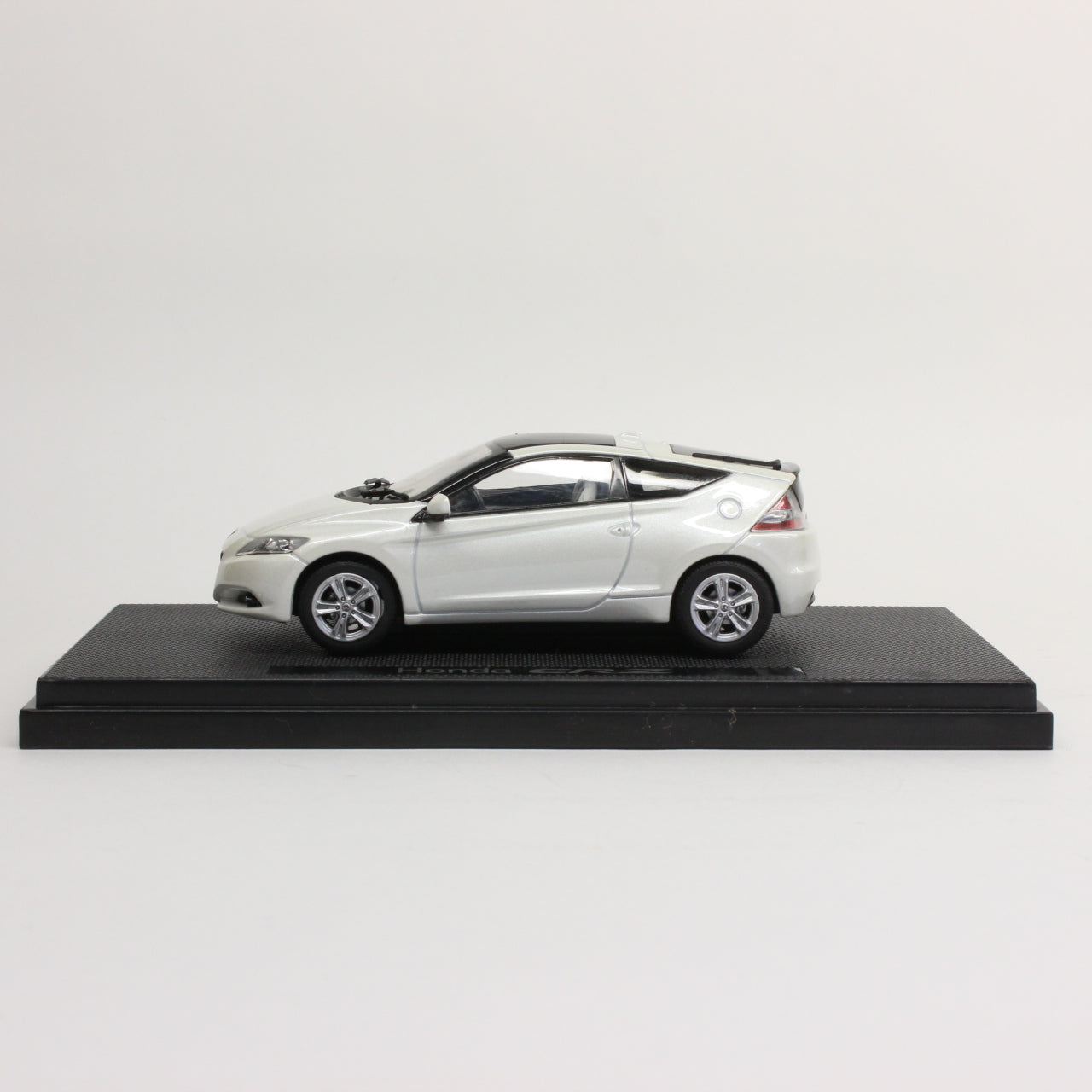 EBBRO 1/43 ホンダ CR-Z (白) / Honda CR-Z (White)
