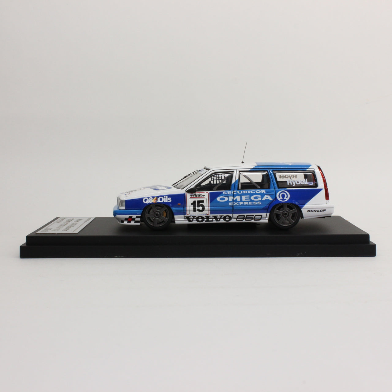 hpi racing 1:43 Volvo 850 Estate (#15) 1994 BTCC – リトルレガード