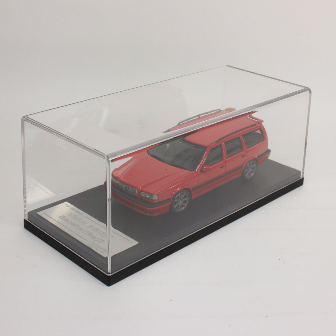 hpi racing 1:43 Volvo 850R Estate (Red)