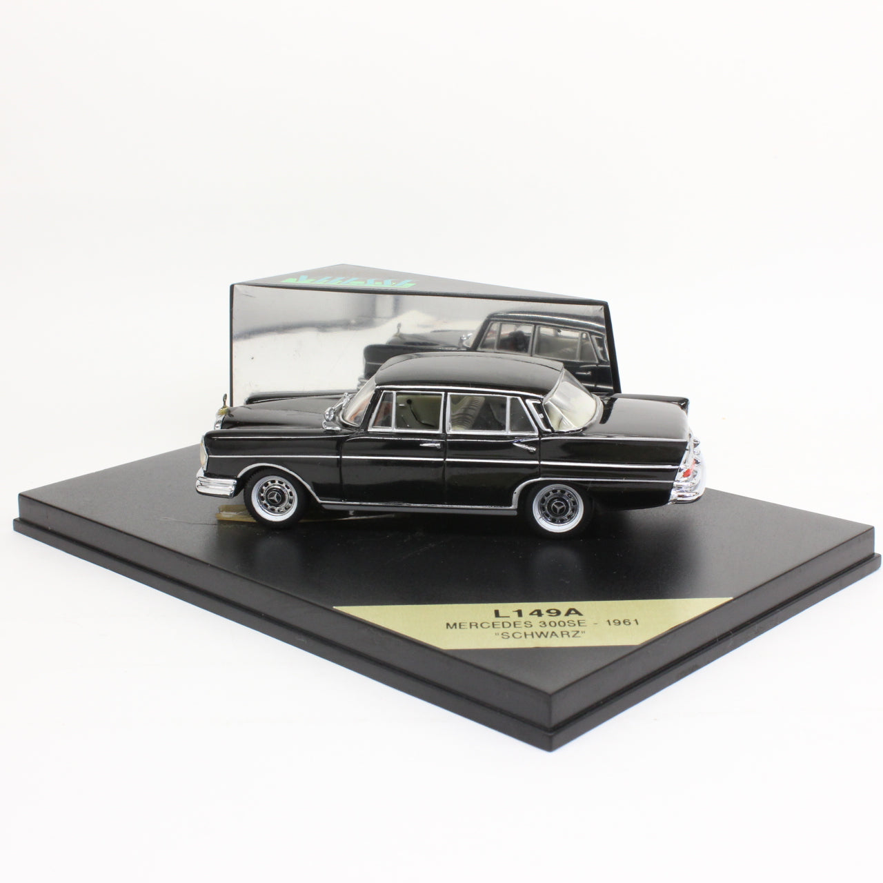 VITESSE 1/43 L149A メルセデス 300SE 1961(黒) / MERCEDES - 1961 "SCHWARZ"(Black)