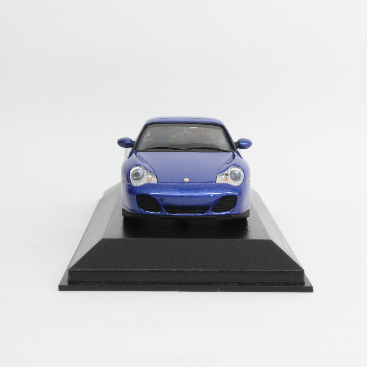 新品 1/43 ミニチャンプス ポルシェ 911 スピードスター ダークブルー ミニチャンプス 1/43 ポルシェ 911 4S 2001 ブルーメタリック