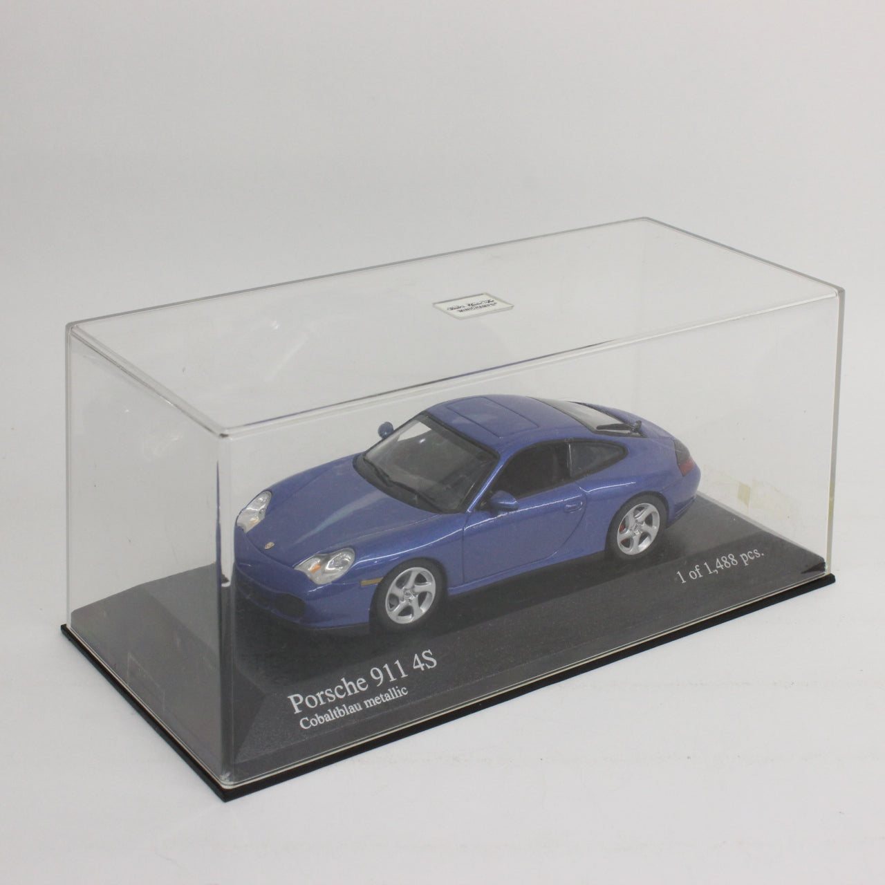 ミニチャンプス 1/43 ポルシェ 911 4S 2001 ブルーメタリック