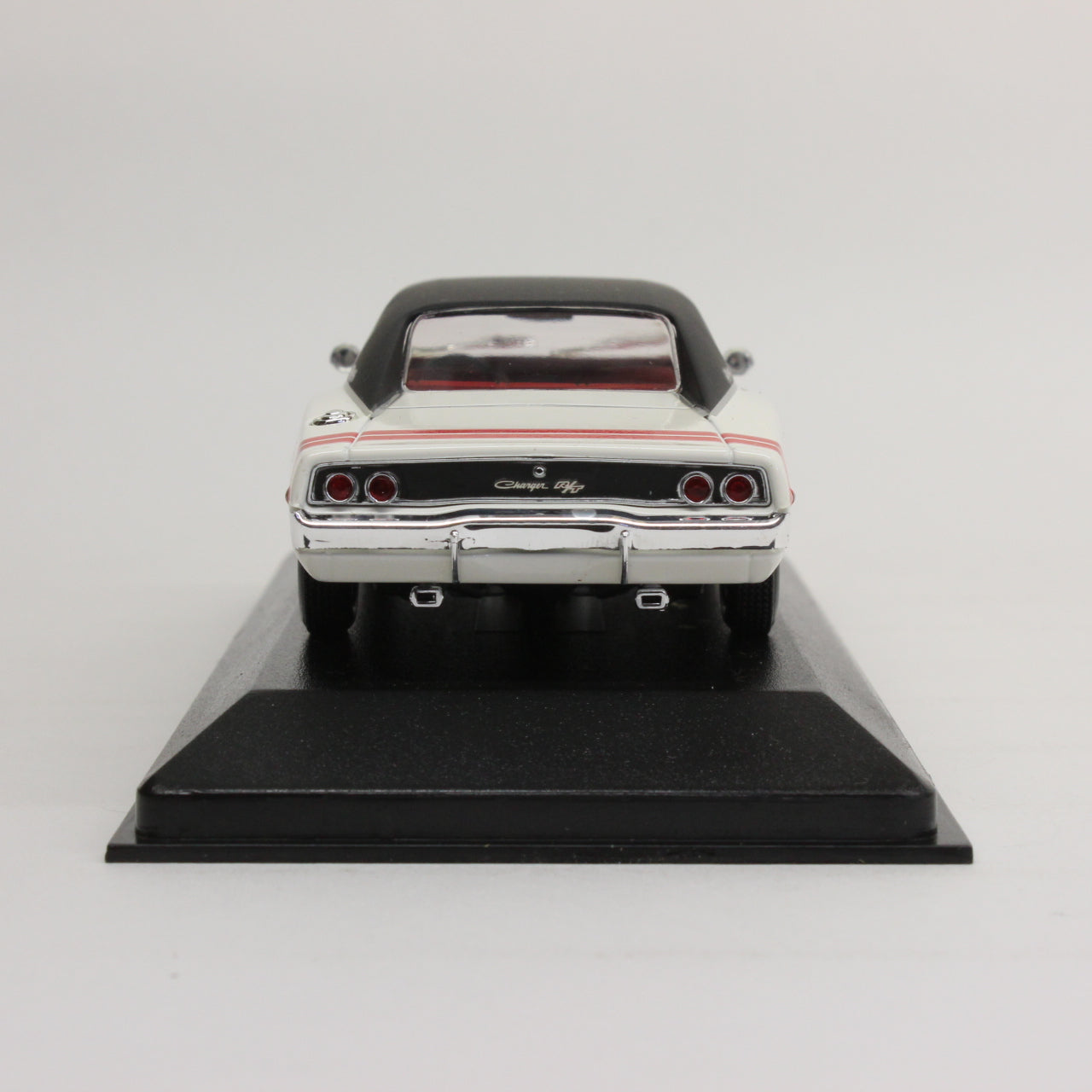 MINICHAMPS 1/43 Dodge Charger R/T Hardtop Coupe 1968 (White)
