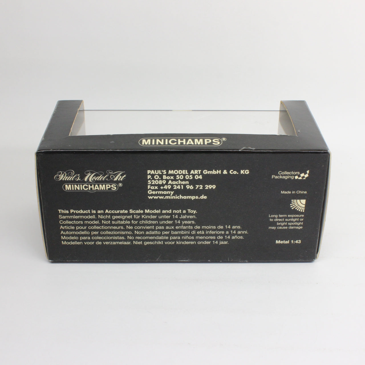 MINICHAMPS 1/43 Dodge Charger R/T Hardtop Coupe 1968 (White)