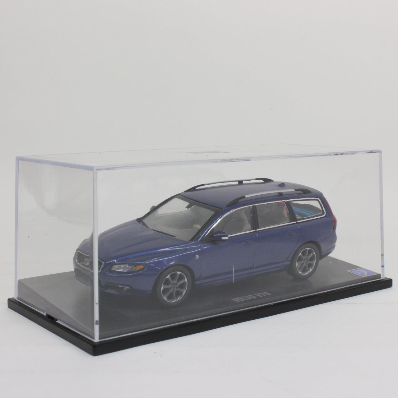 Motor Art / HI TECH LINE 1/43 Volvo V70 VOR