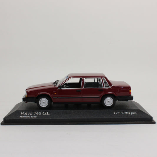 MINICHAMPS 1/43 Volvo 740 GL 1986 (Red)
