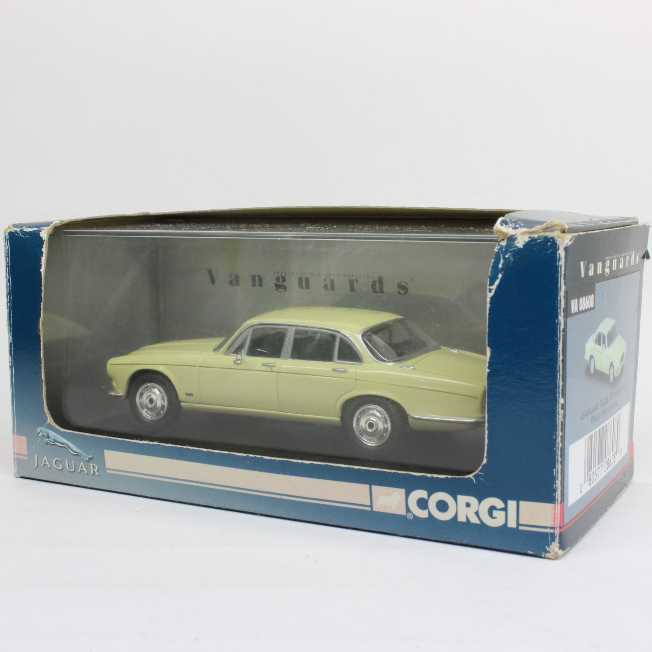 VANGUARDS 1/43 JAGUAR XJ6 SERIES 1 PALE PRIMROSE