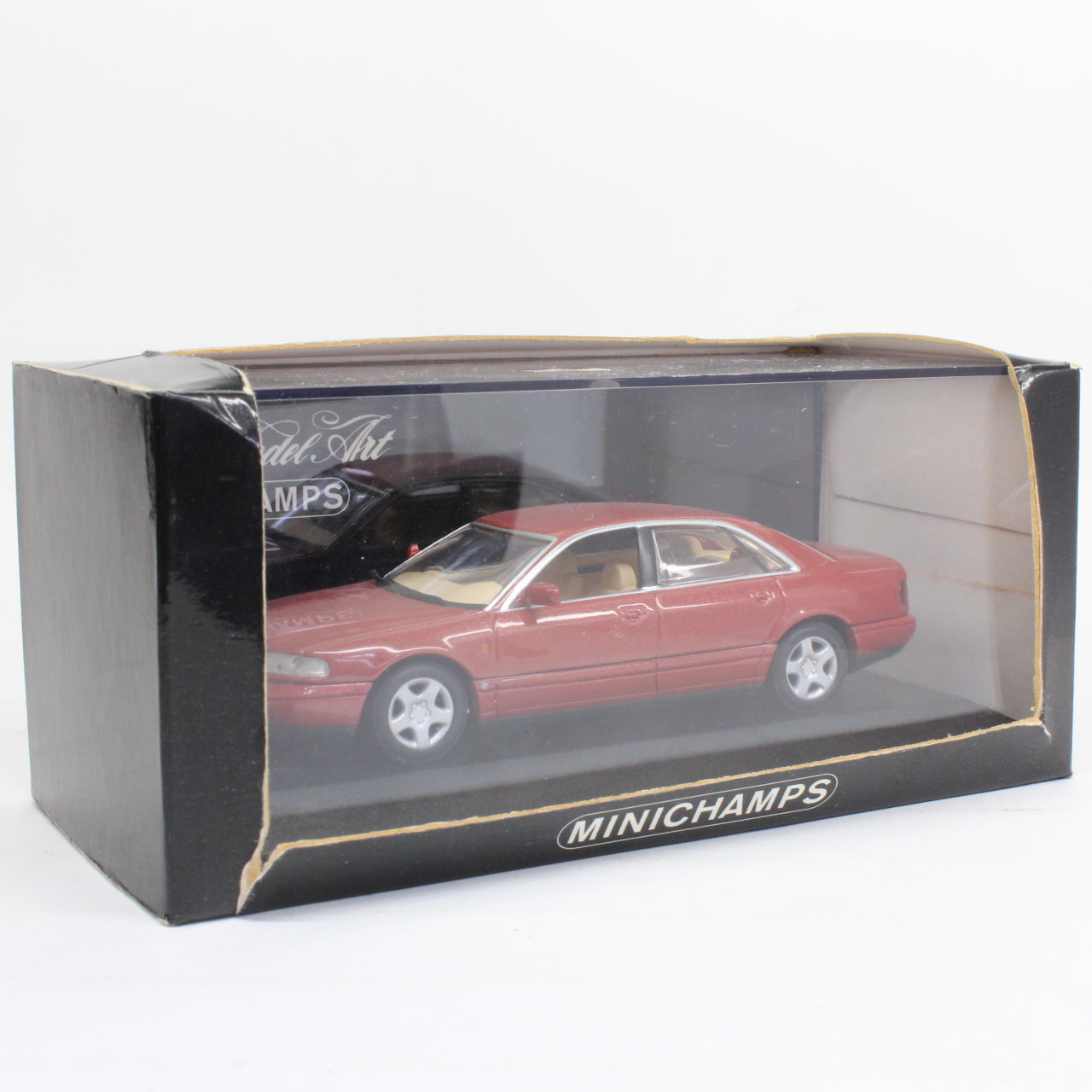 MINICHAMPS 1/43 Audi A8 Isis Red