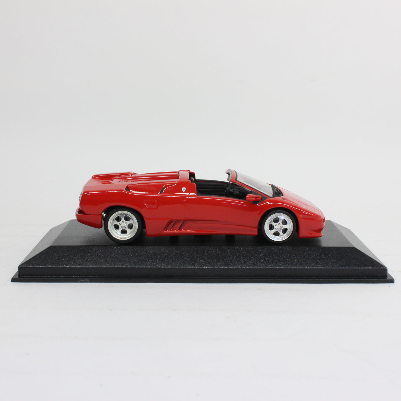 MINICHAMPS 1/43Lamborghini Diablo Roadster 1994 (red))