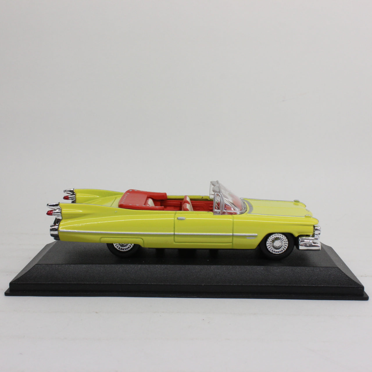 New-Ray Toys City Cruiser Collection 1/43 Cadillac 1959 Series 62