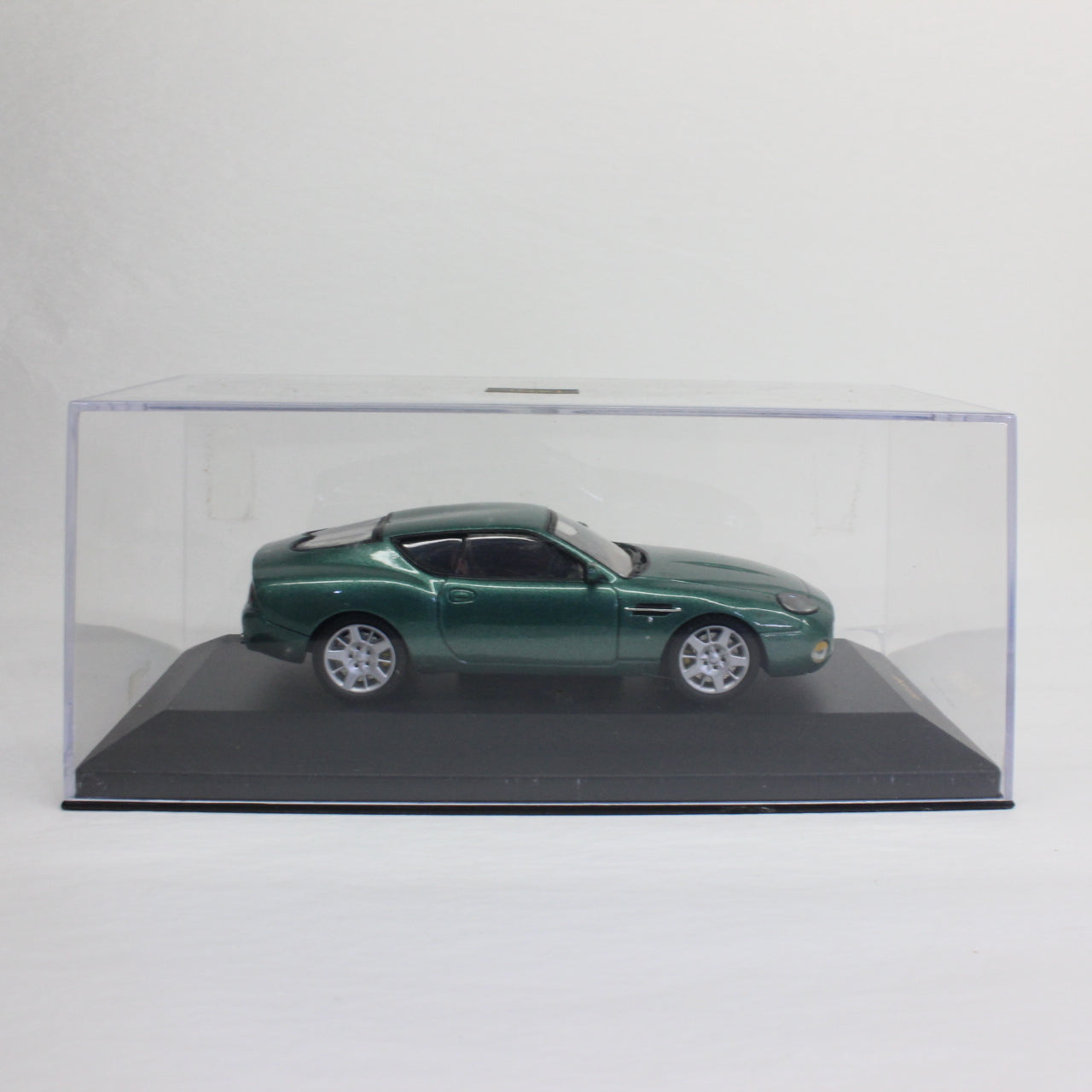 ミニカー マーチン グリーン 1/43 イクソ 1/43 アストンマーチン DB7 ザガート ブリティッシュレーシング