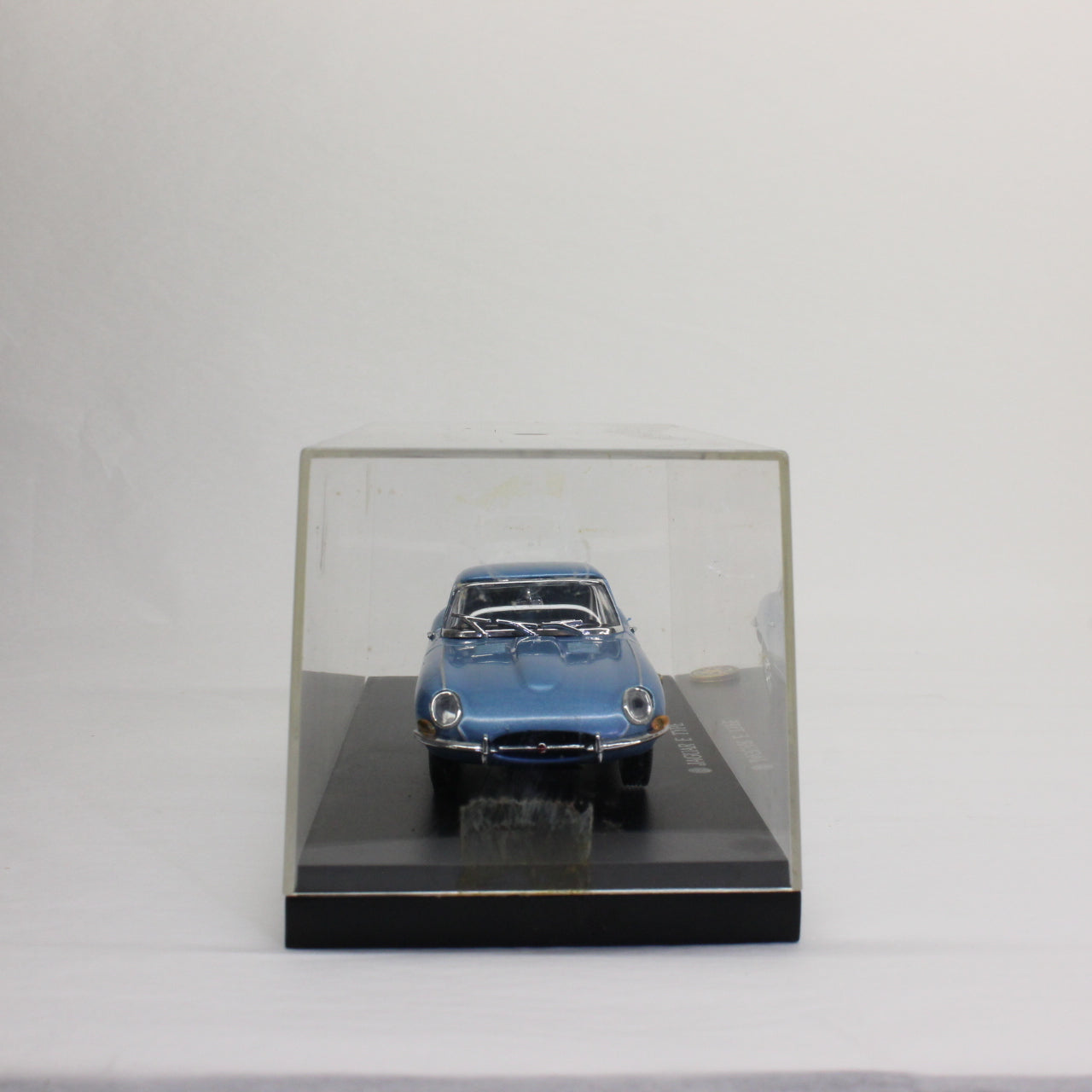 Kyosho / Museum Collection 1/43 Jaguar E-type Coupe Blue