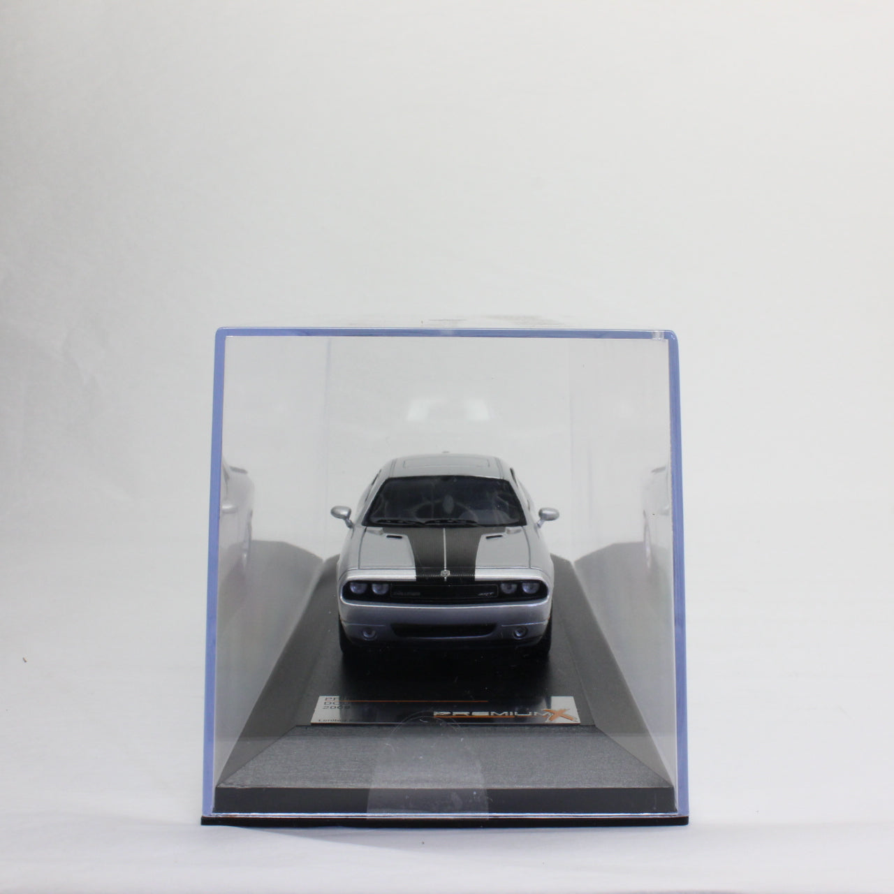 プレミアムX 1/43 ダッヂチャレンジャー SRT8 2009 シルバー Premium X 1/43 Dodge Challenger SRT8 2009 Silver