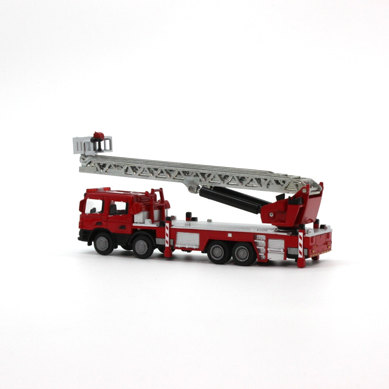 1/50　ダイキャスト消防車　はしご車