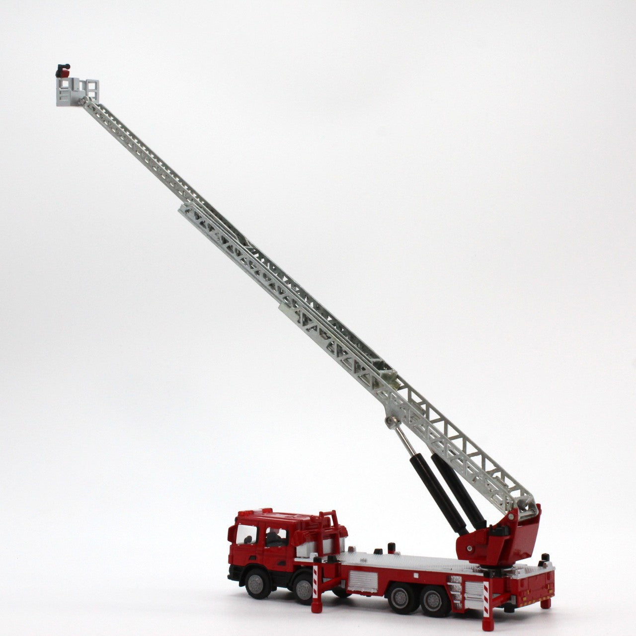 1/50　ダイキャスト消防車　はしご車