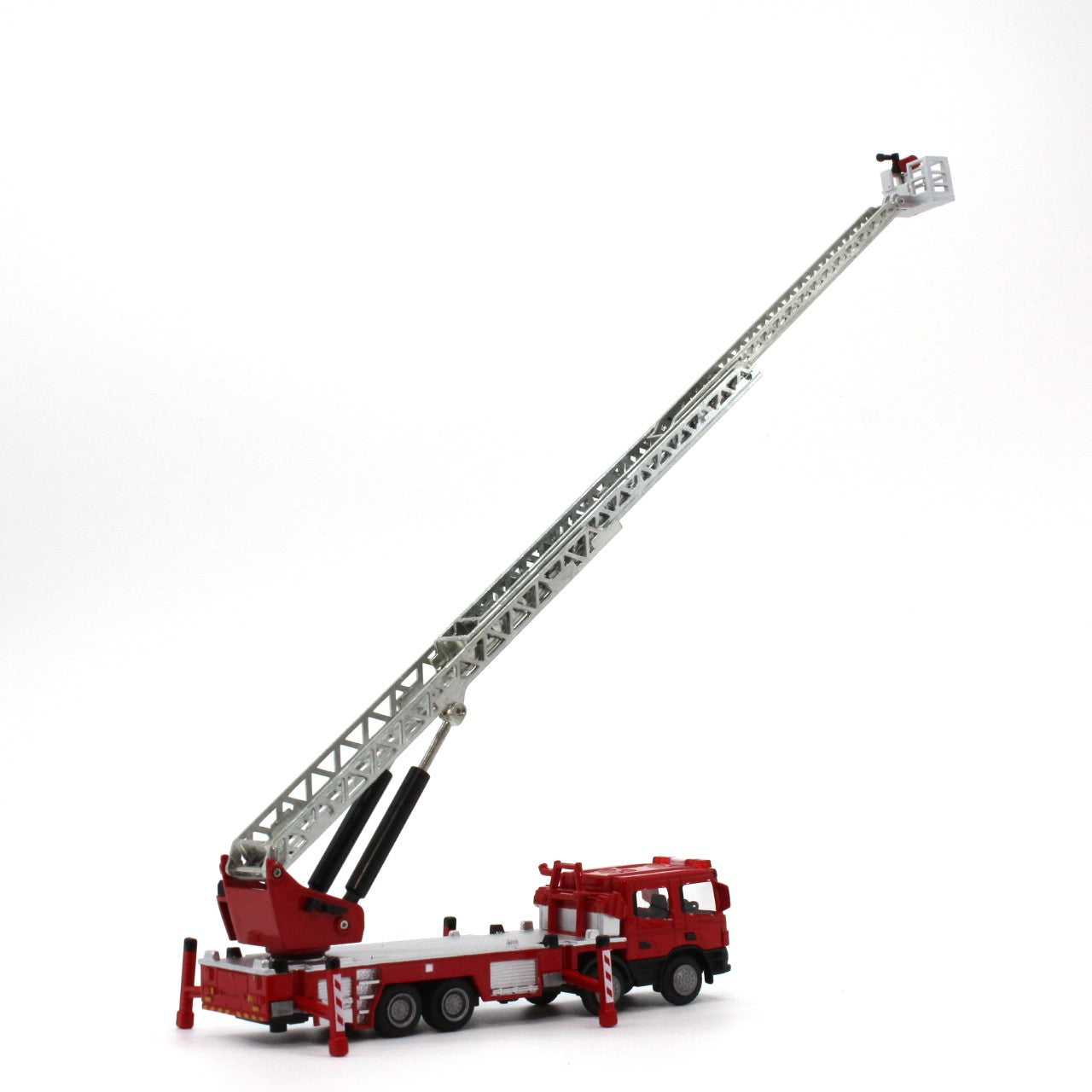 1/50　ダイキャスト消防車　はしご車