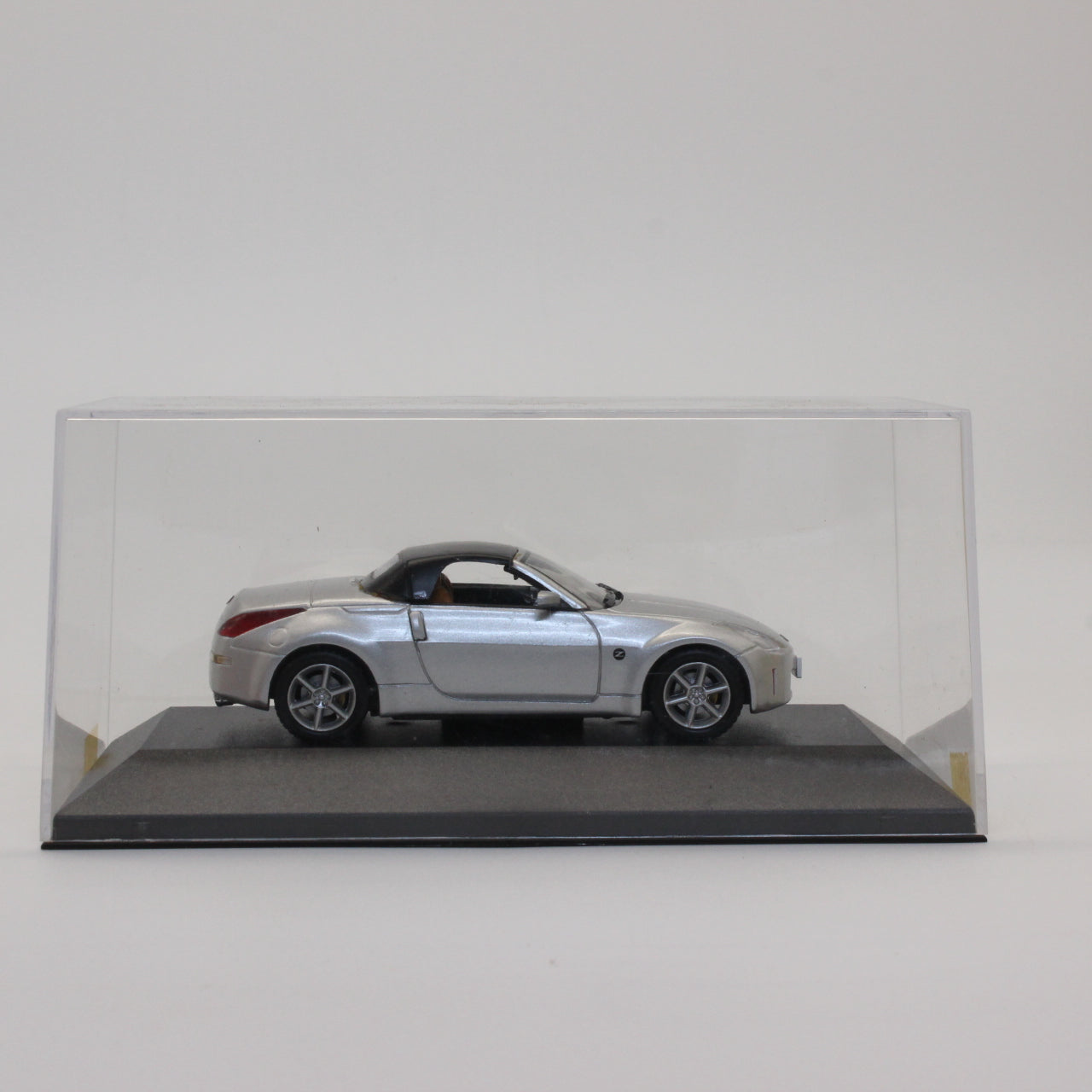 京商 / Jコレクション 1/43 日産 Z ロードスター シルバー / Kyosho / J Collection 1/43 Nissan Z ROADSTER silver