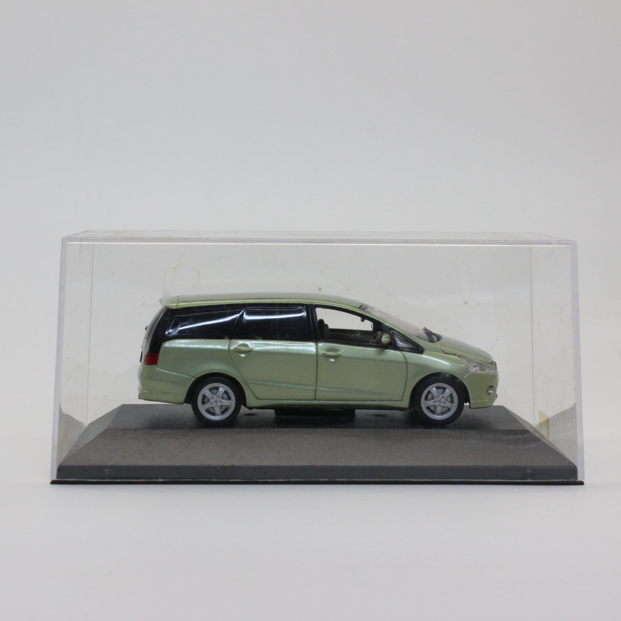 京商 / Jコレクション 1/43 三菱 グランディス スポーツ グリーンM / Kyosho / J Collection 1/43 Mitsubishi GRANDIS SPORTS green M