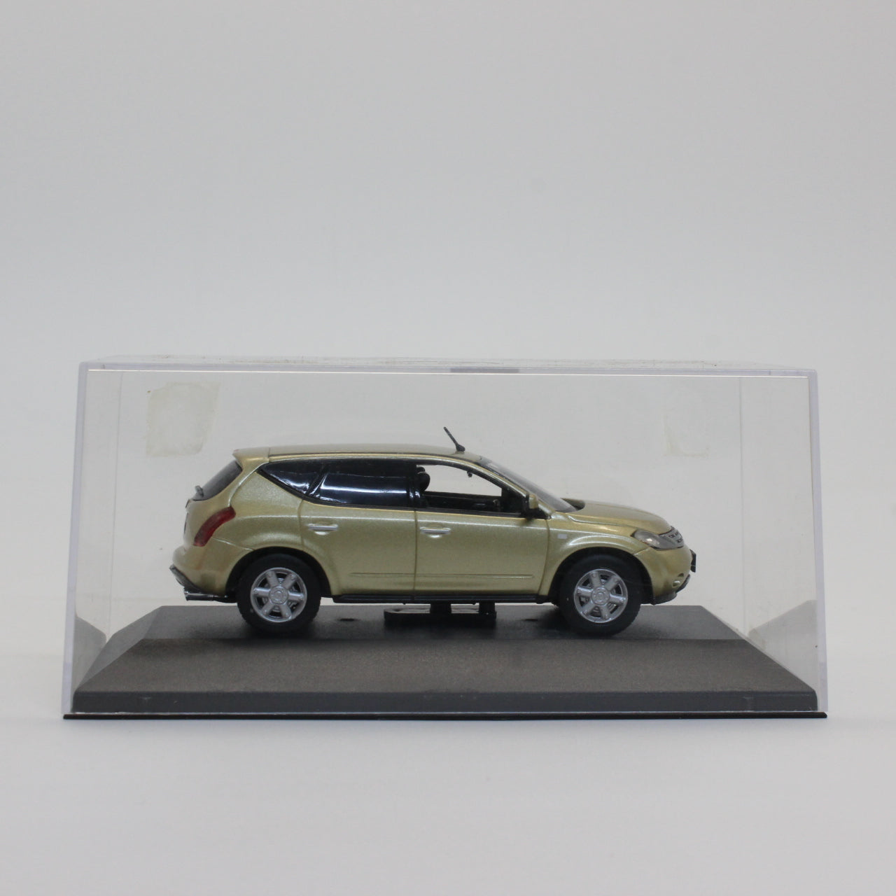 京商 / Jコレクション 1/43 日産 ムラーノ ゴールド / Kyosho / J Collection 1/43 Nissan MURANO gold