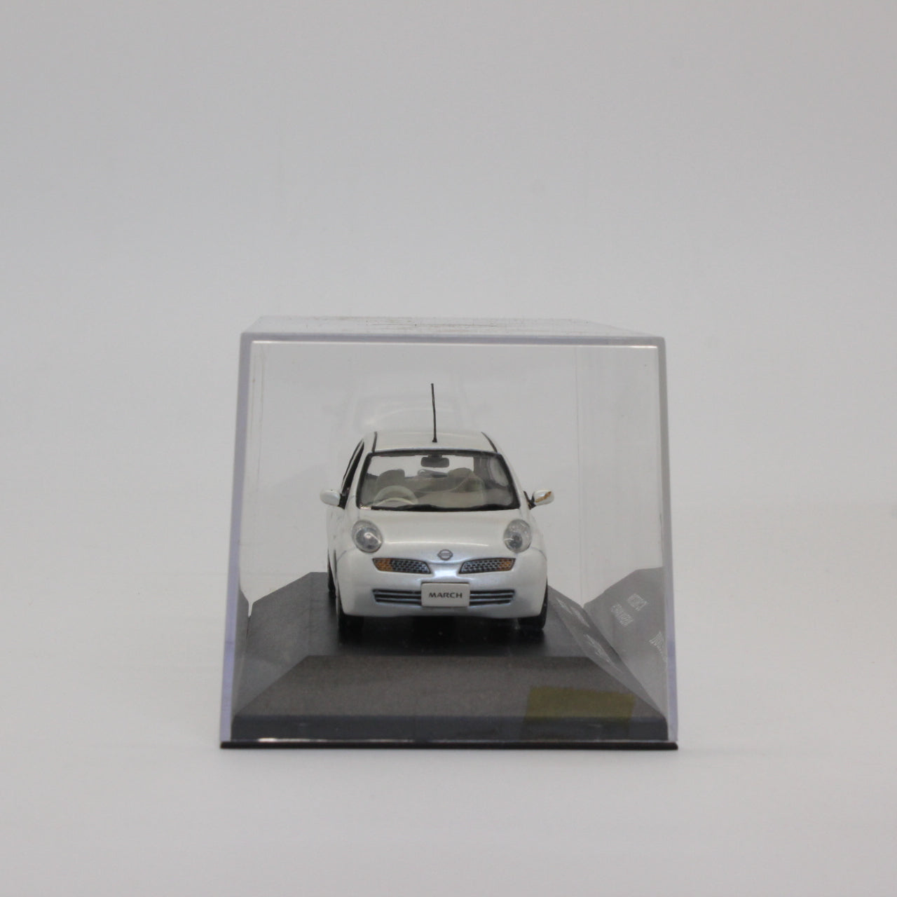 京商 / Jコレクション 1/43 日産 マーチ パールホワイト / Kyosho / J