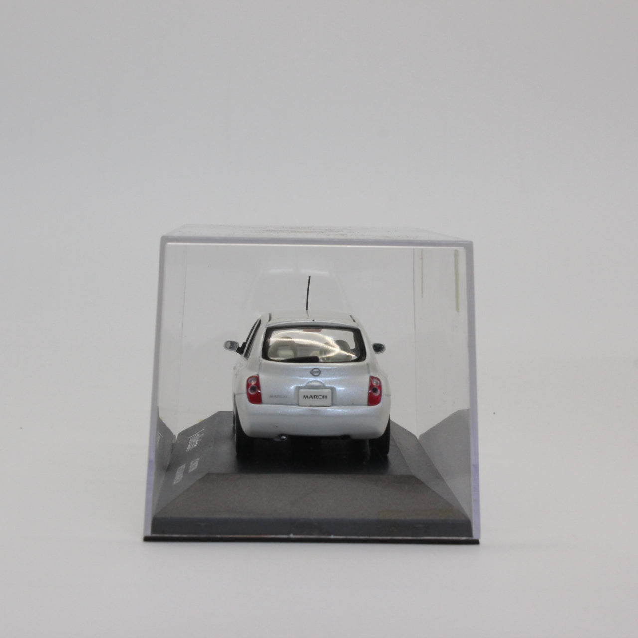 京商 / Jコレクション 1/43 日産 マーチ パールホワイト / Kyosho / J Collection 1/43 Nissan MARCH pearl white