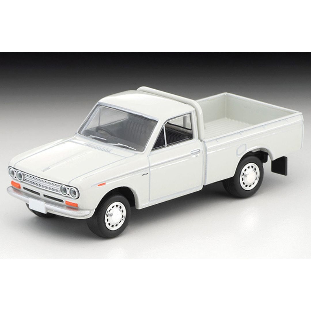 トミカリミテッドヴィンテージ 1/64 ダットサン トラック 1300デラックス（白）フィギュア付き